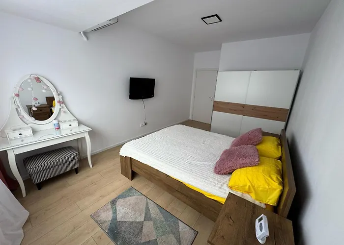 Vibes In Atria 2br Pool Parking Bukarest