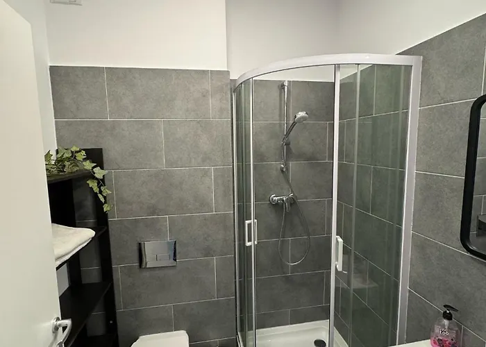 Vibes In Atria 2br Pool Parking * Bucureşti