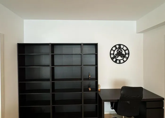 Vibes In Atria 2br Pool Parking Апартаменти Бухарест